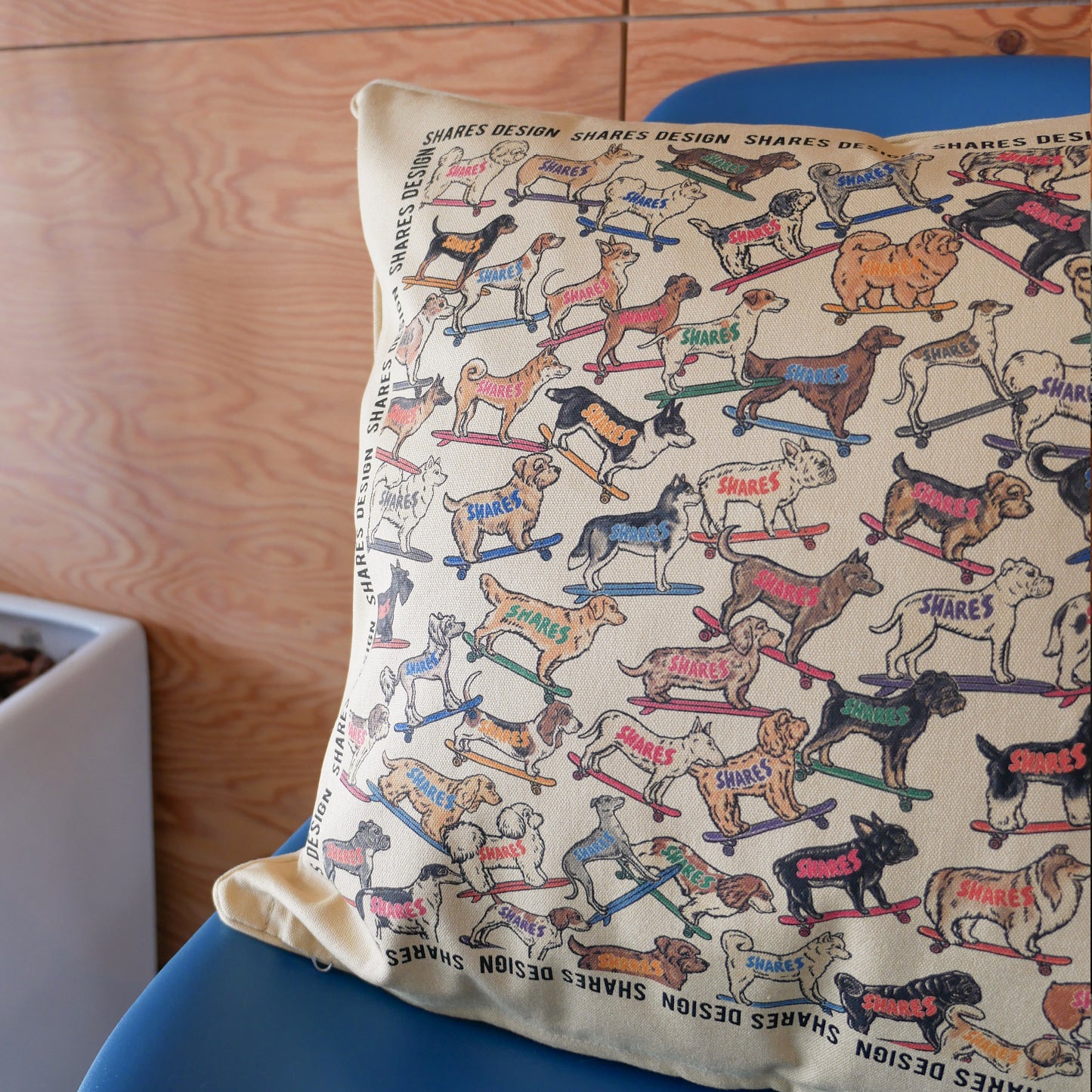 SHARES ALL OVER CUSHION COVER/ 総柄-クッションカバー(送料無料)