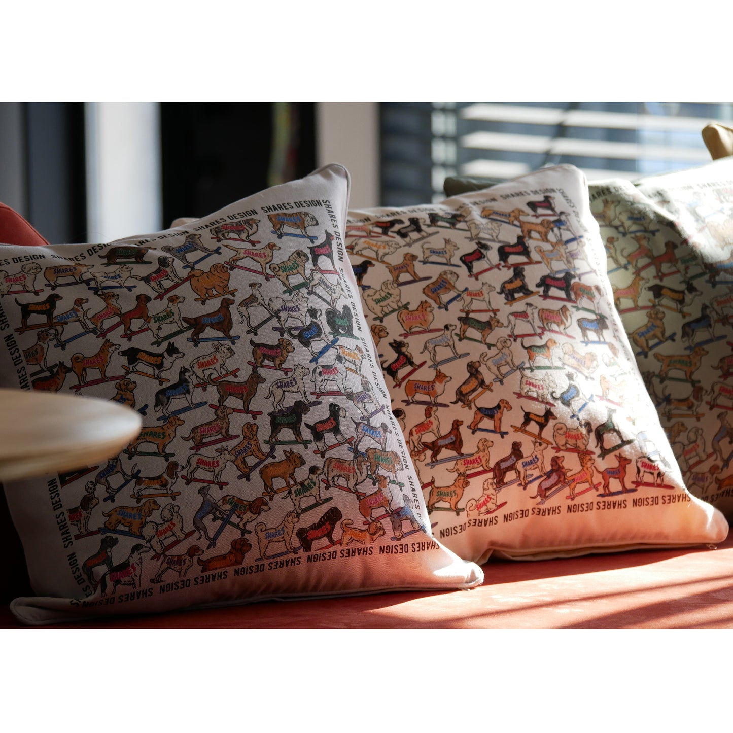 SHARES ALL OVER CUSHION COVER/ 総柄-クッションカバー(送料無料)