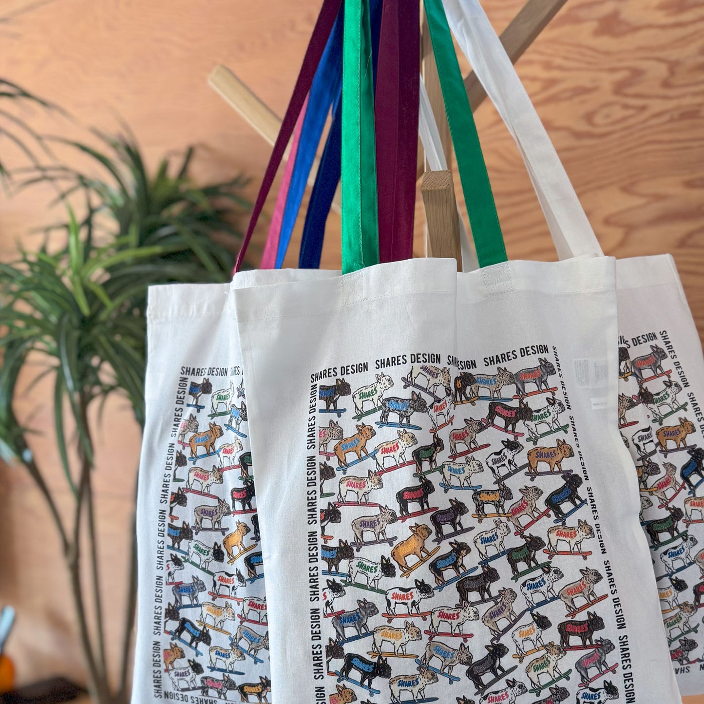 フレブル ALL OVER FLAT TOTE BAG/ 総柄-トート(送料無料)