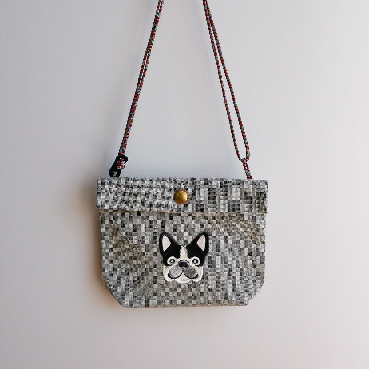 FB FACE EMB POCHETTE 【NEW シャンブレー素材】