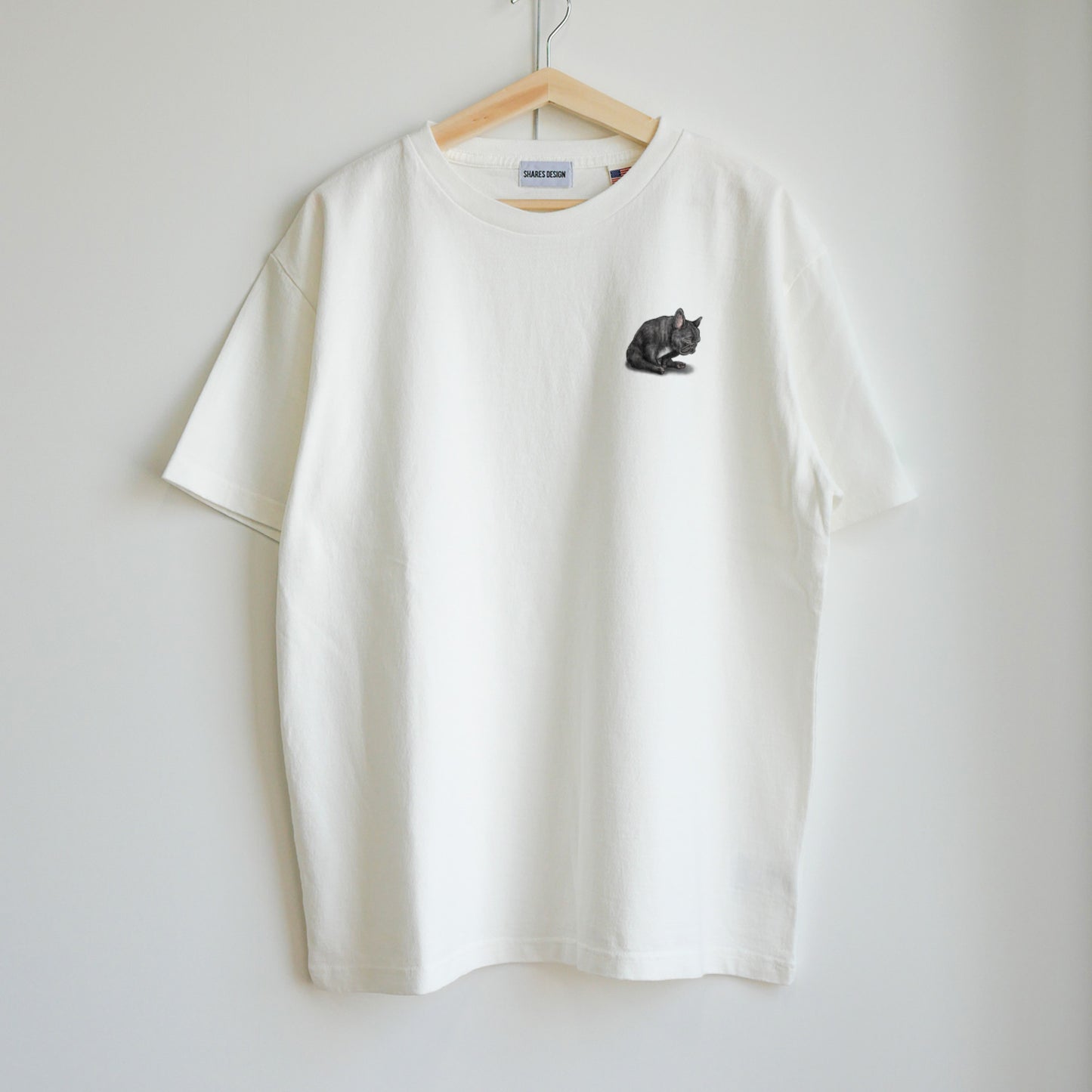 【受注生産!5/18まで予約】 “MONOKURO NAP TIME” art by RUUU. T-SHIRTS/ 半袖 T シャツ
