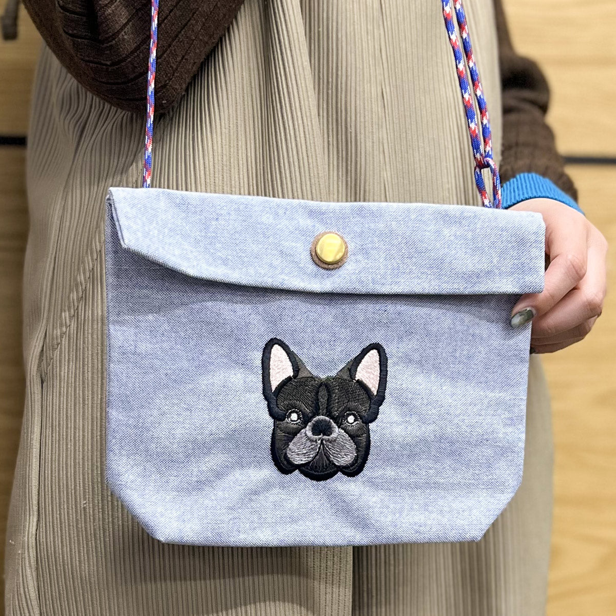 FB FACE EMB POCHETTE 【NEW シャンブレー素材】