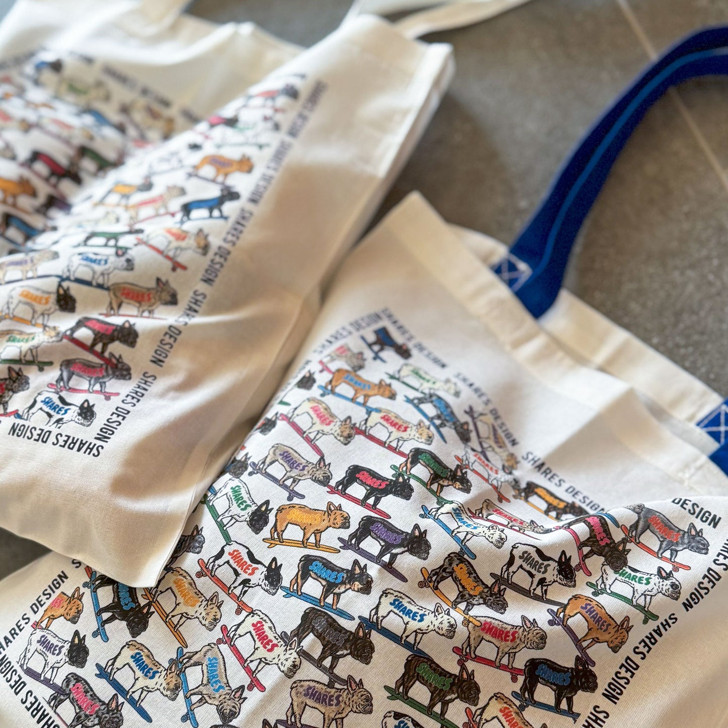 フレブル ALL OVER FLAT TOTE BAG/ 総柄-トート(送料無料)