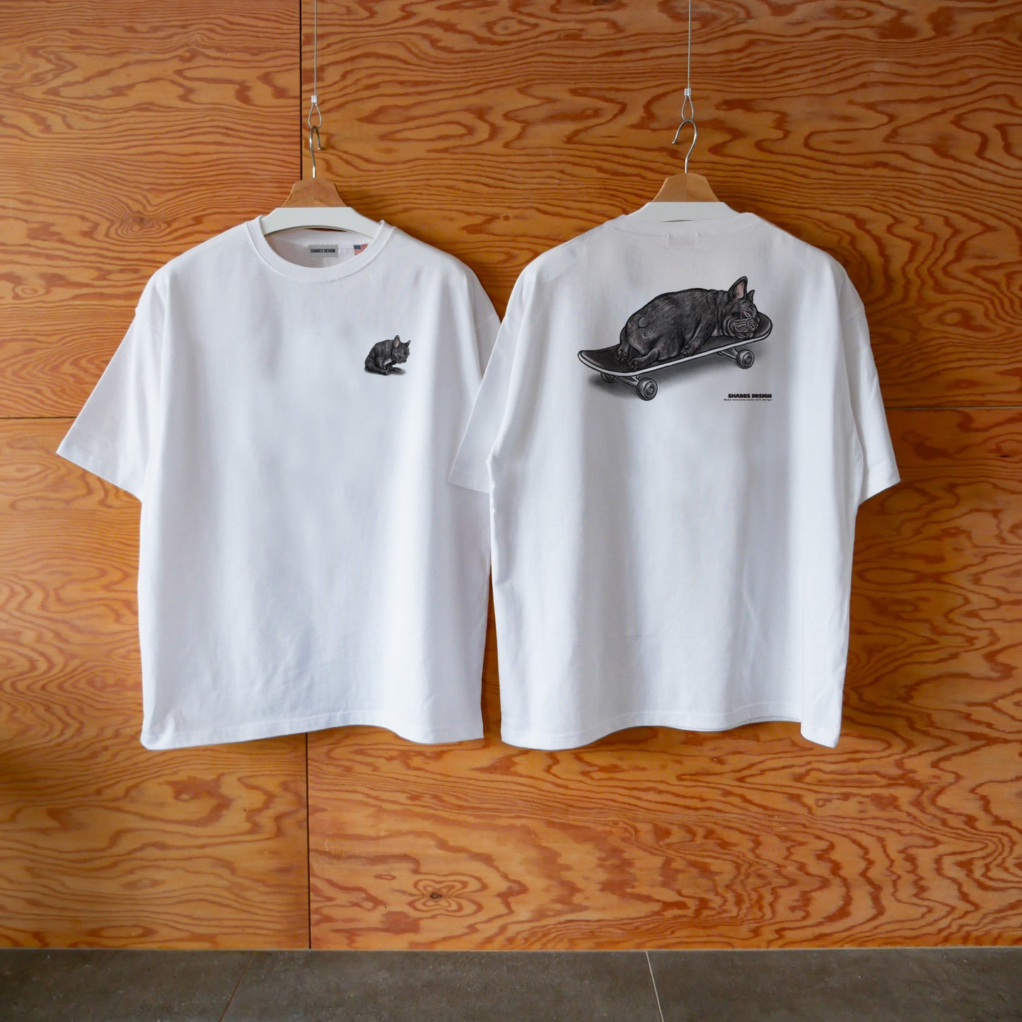 【受注生産!5/18まで予約】 “MONOKURO NAP TIME” art by RUUU. T-SHIRTS/ 半袖 T シャツ