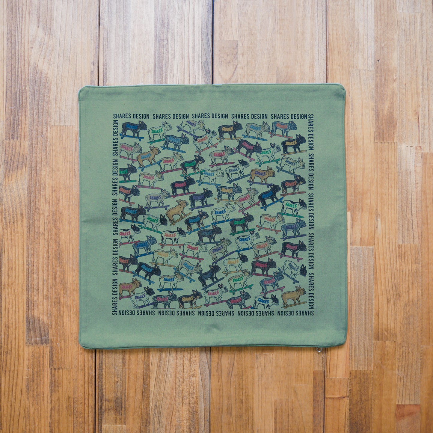 フレブル ALL OVER CUSHION COVER/ 総柄-クッションカバー(送料無料)