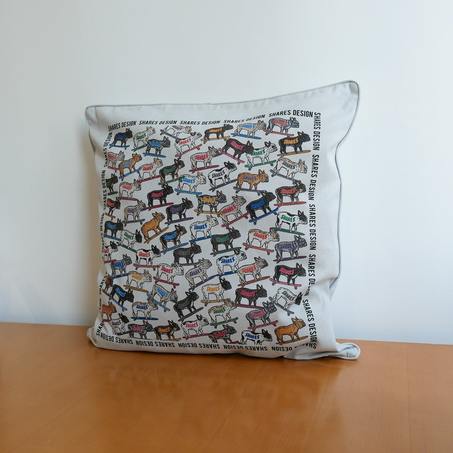 フレブル ALL OVER CUSHION COVER/ 総柄-クッションカバー(送料無料)