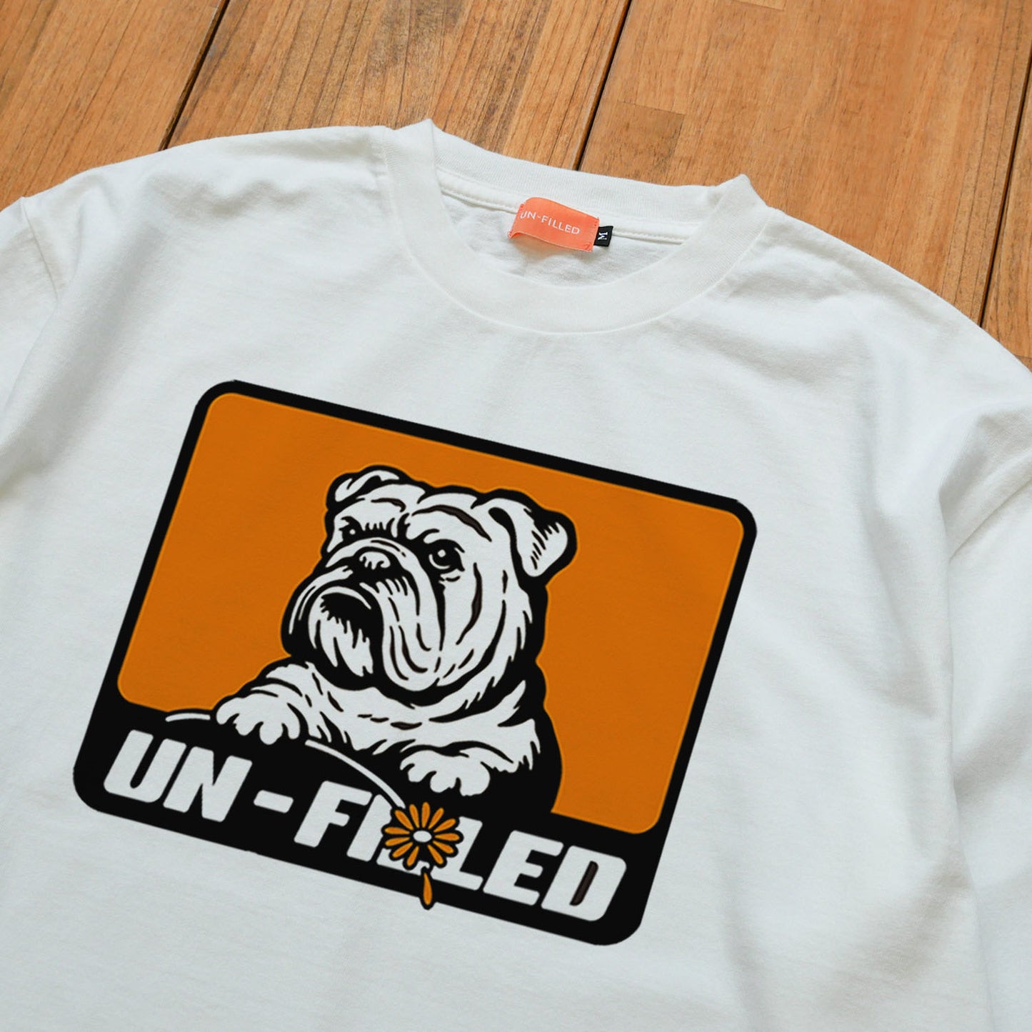 GERBERA DOG BOX LOGO LONGSLEEVE T-SHIRT