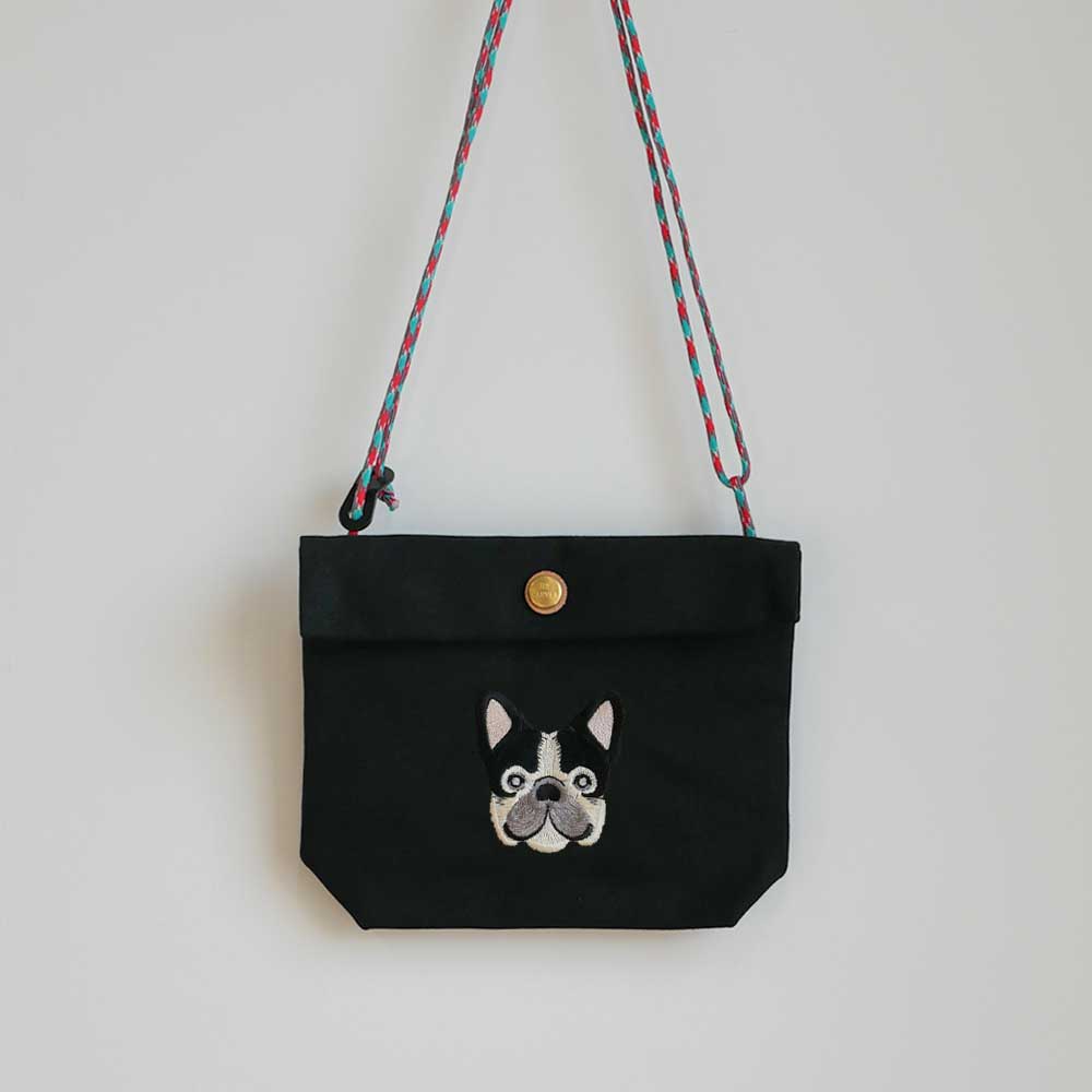 FB FACE EMB POCHETTE【Pied】