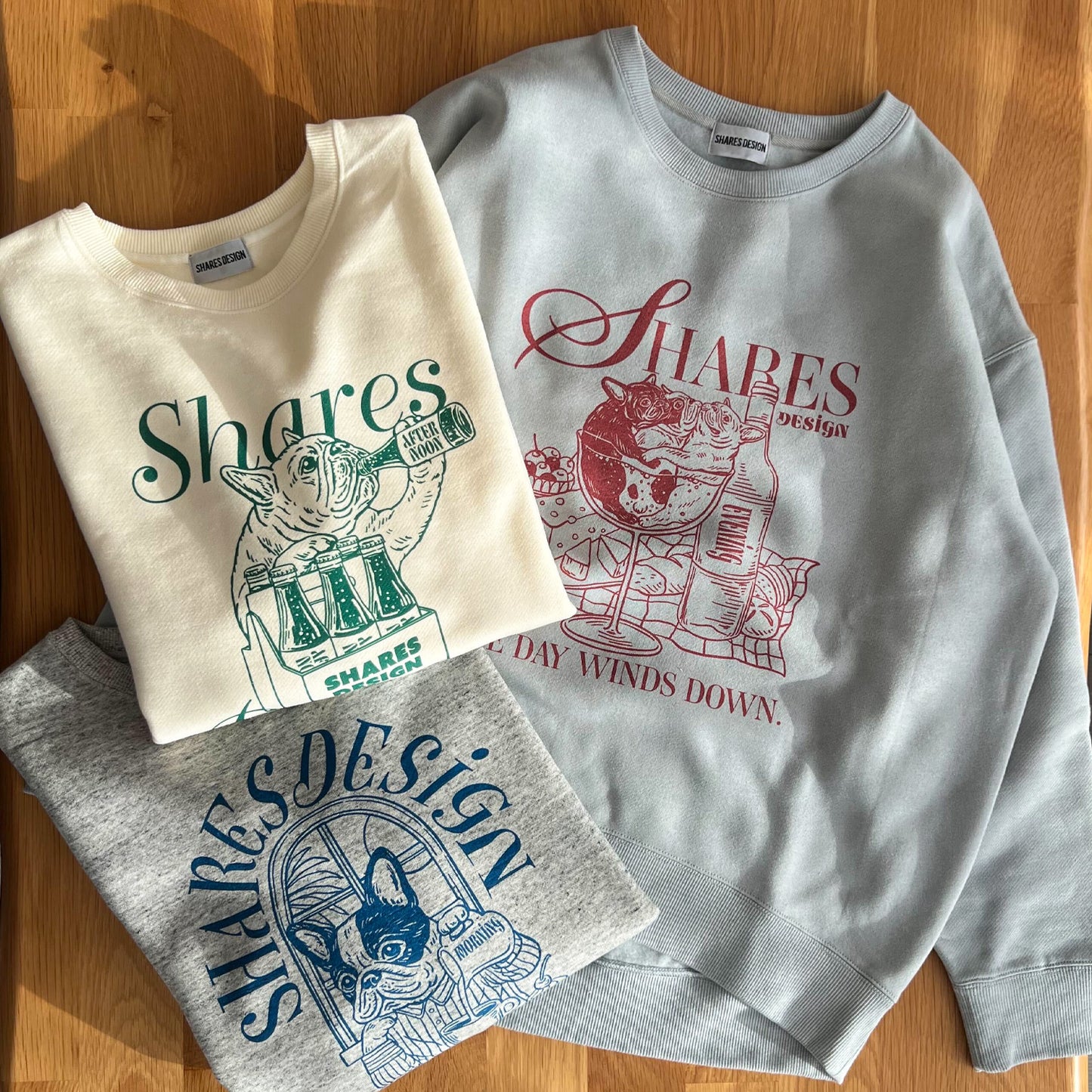 “THE DAY in Slow Time”レディースオーバーサイズスウェット(裏起毛)art by RUUU.