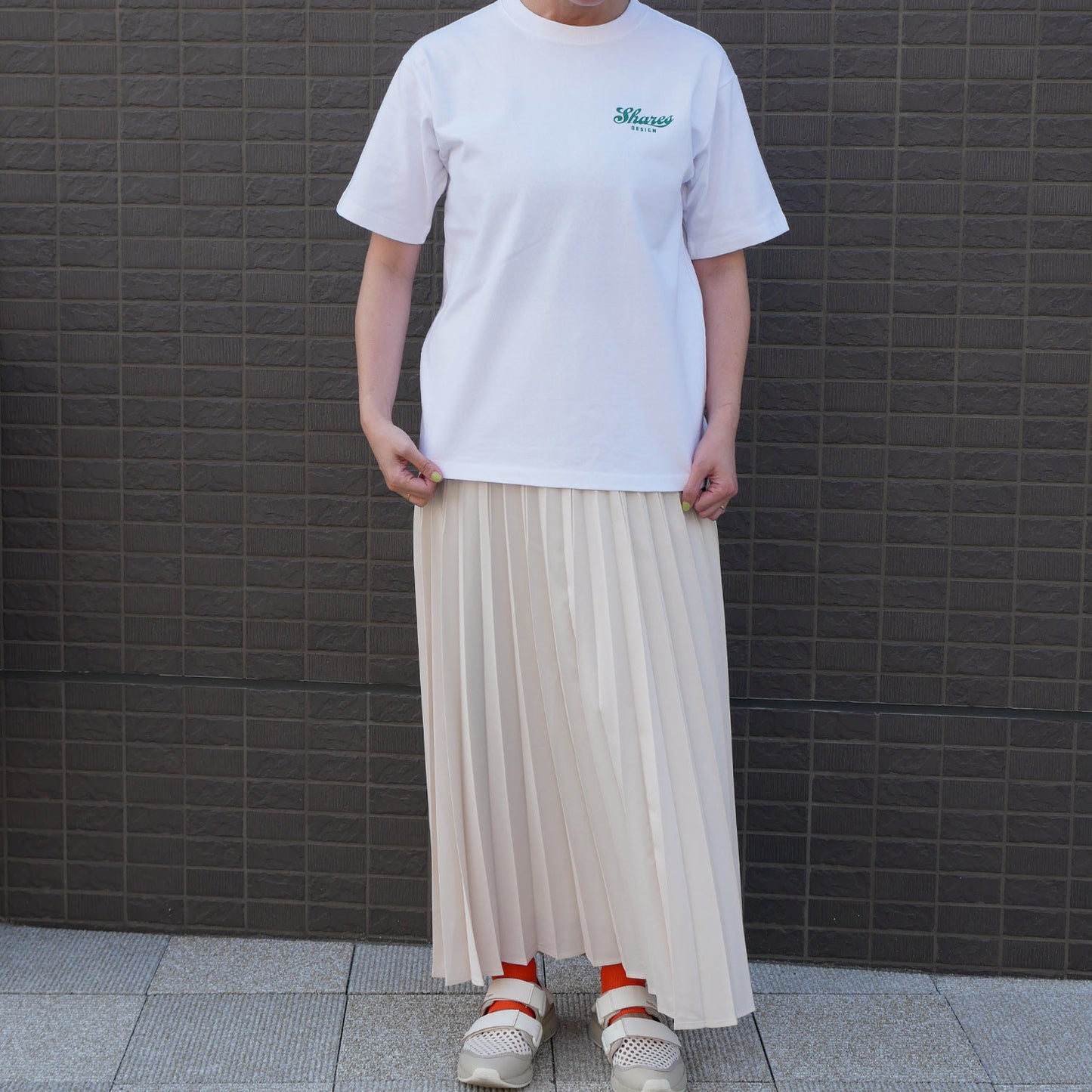PUG FRIENDS TEE/ 半袖Tシャツ