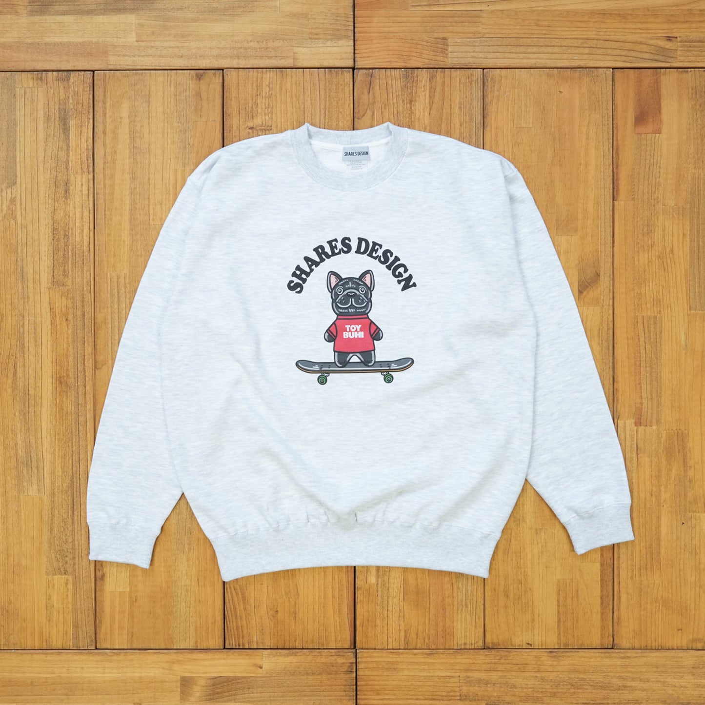 【期間限定！12月中旬お届け】TOY BUHI / クルーネックスウェット