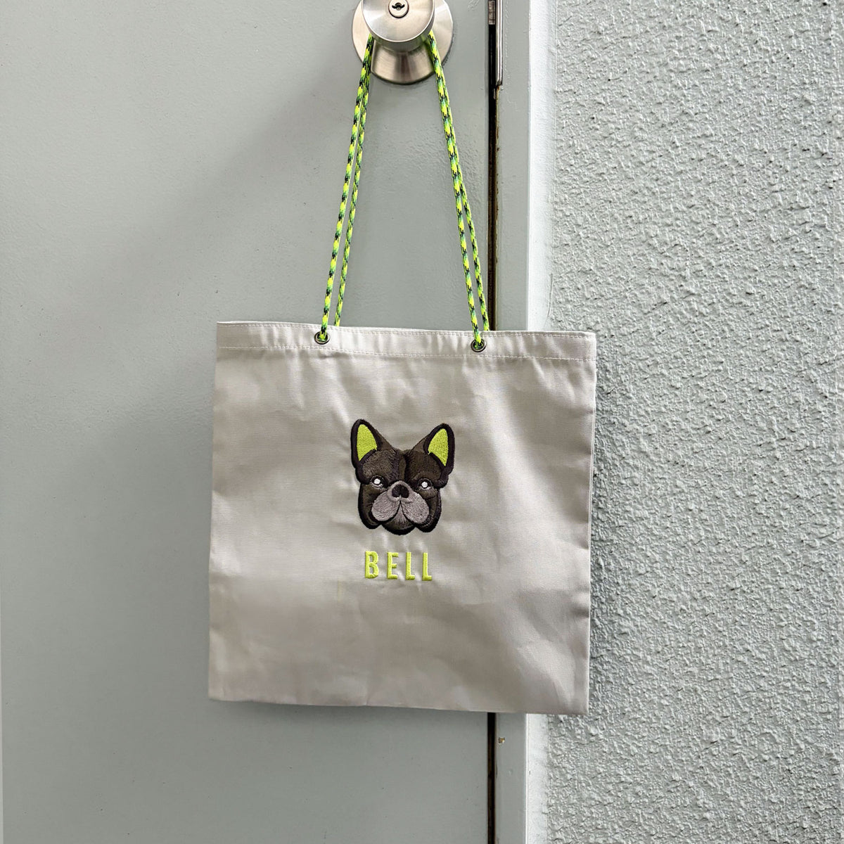 ネーム刺繍セミオーダー【フレブルフェイスPARACORD SQUARE TOTE BAG/ スクエアトートバッグ】