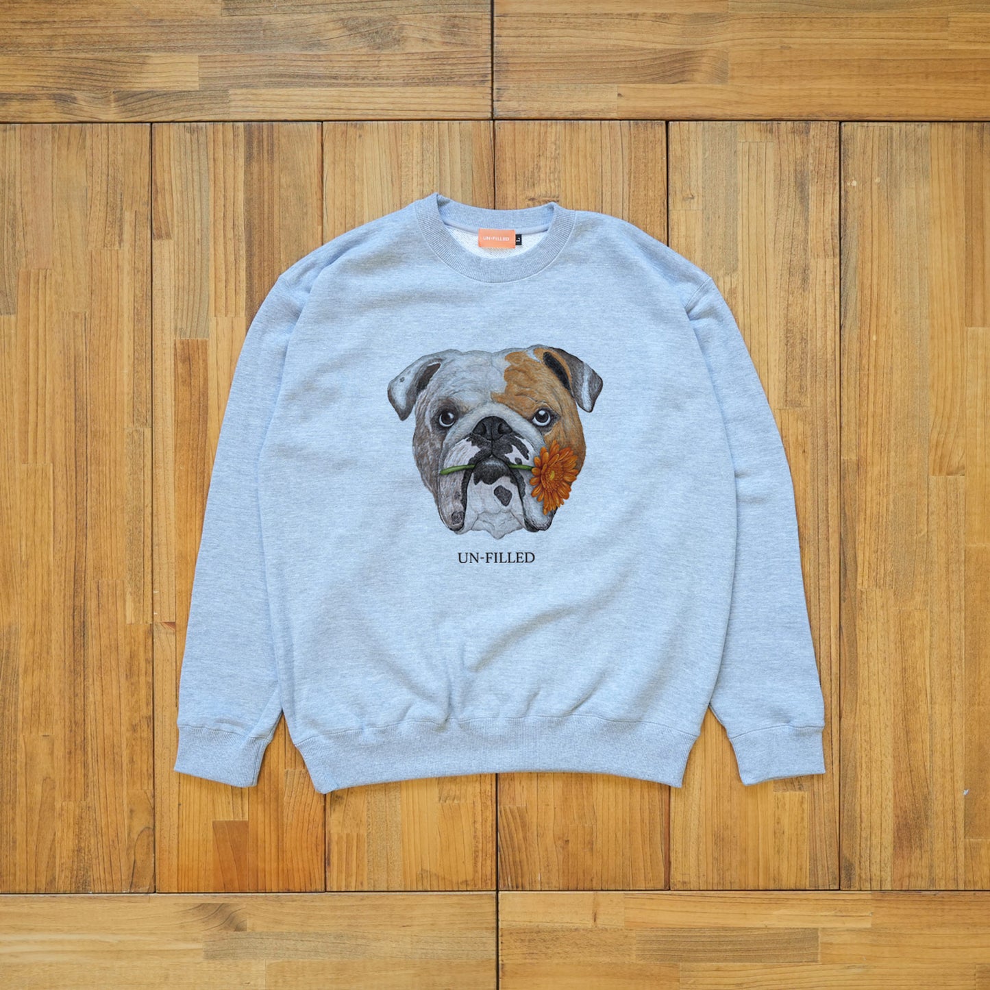 VINTAGE GERBERA DOG CN SWEAT