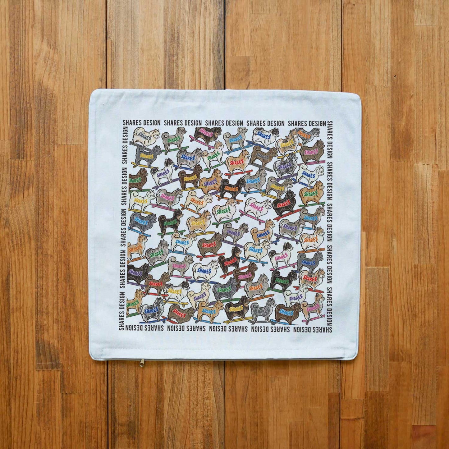 ポメラニアン ALL OVER CUSHION COVER/ 総柄-クッションカバー（送料無料）