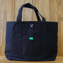 画像をギャラリービューアに読み込む, FB FACE 1P EMB 1DAY BIG TOTE BAG【ブラック】
