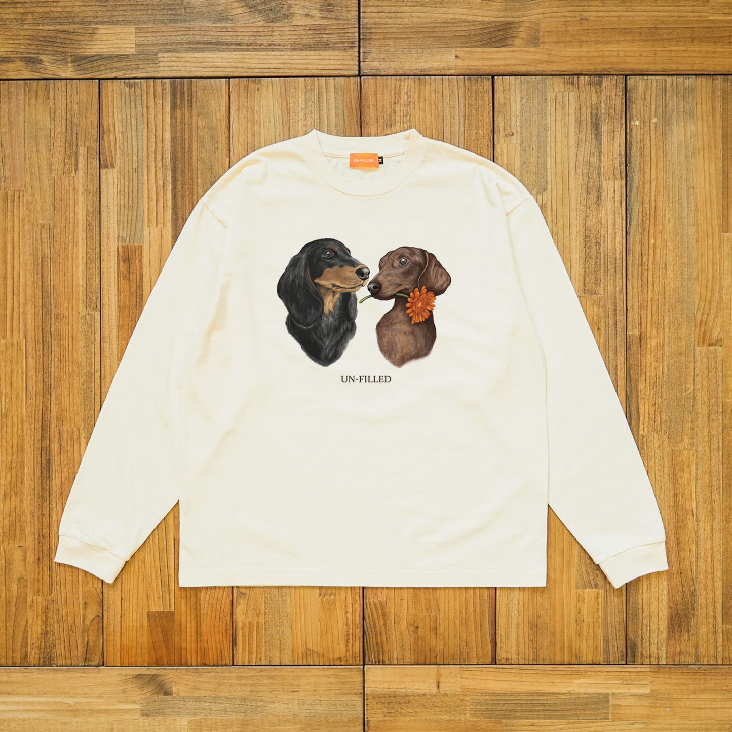 VINTAGE GERBERA DOG LONG SLEEVE T-SHIRT