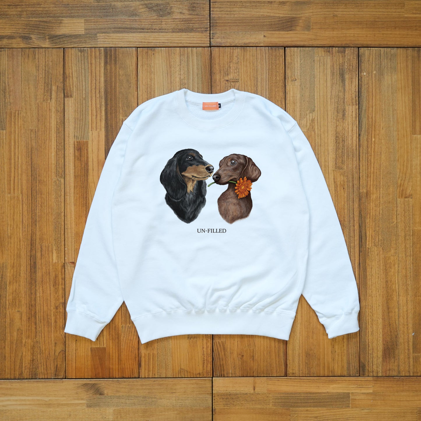 VINTAGE GERBERA DOG CN SWEAT