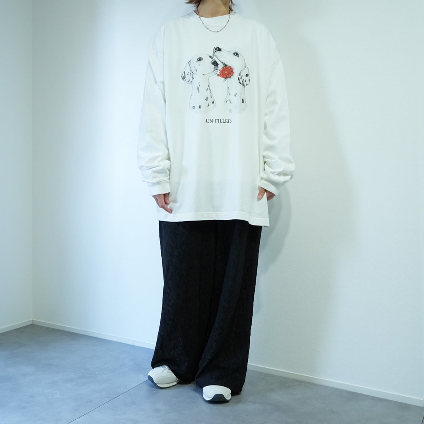 VINTAGE GERBERA DOG LONG SLEEVE T-SHIRT