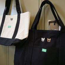 画像をギャラリービューアに読み込む, FB FACE 1P EMB HOLIDAY MIDDLE TOTE BAG【バイカラー】
