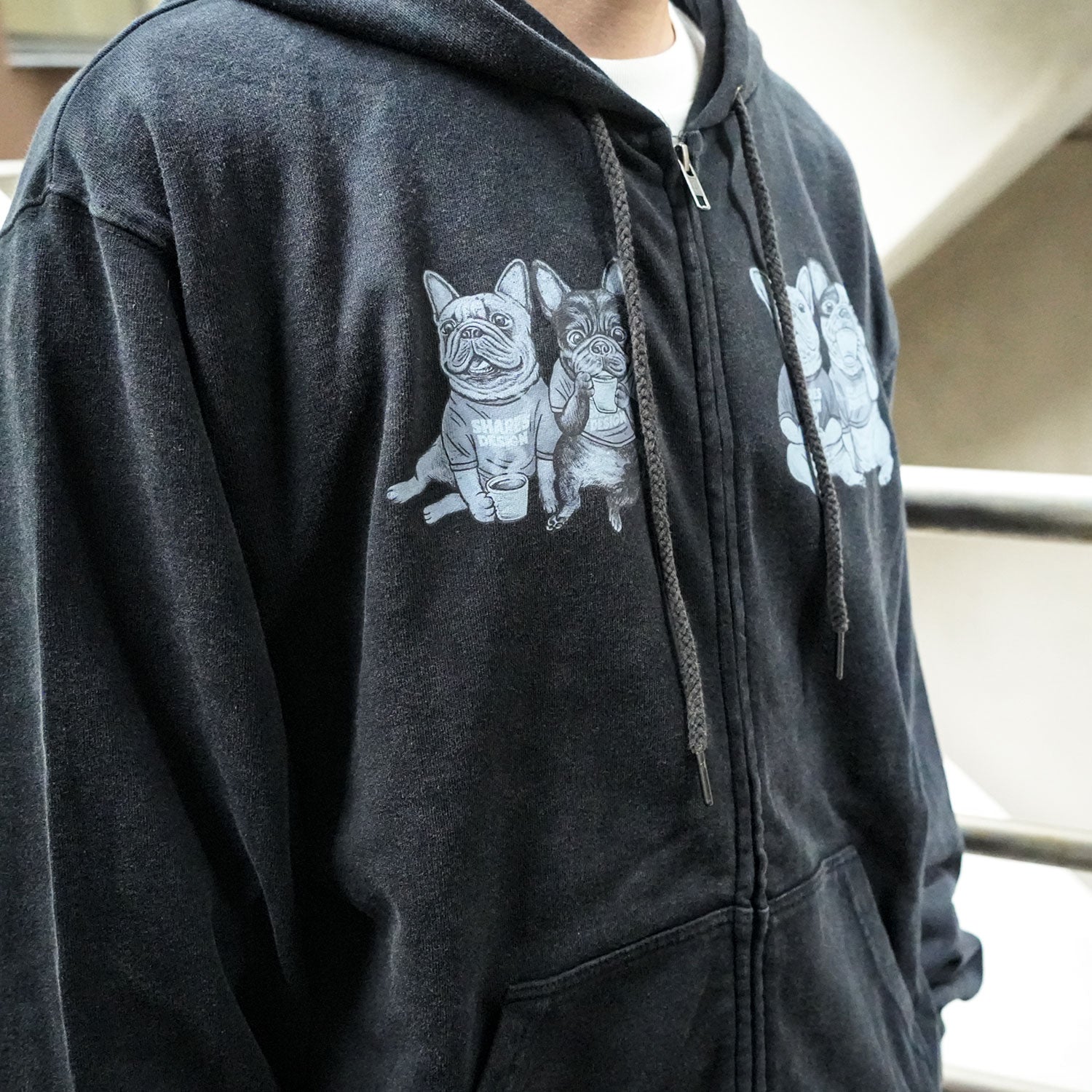 80s VINTAGE DOG / ZIPパーカー【数量限定キーホルダー付き】 – SHARES