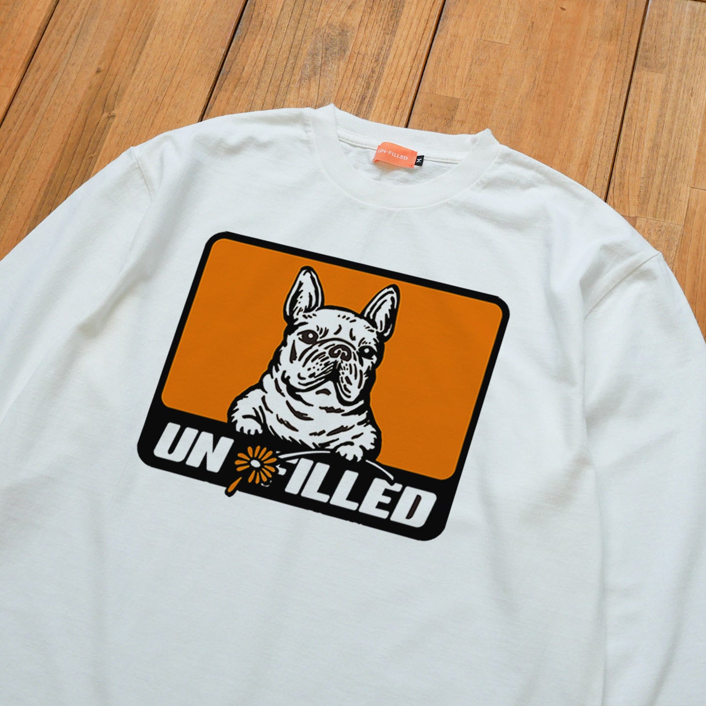 GERBERA DOG BOX LOGO LONGSLEEVE T-SHIRT