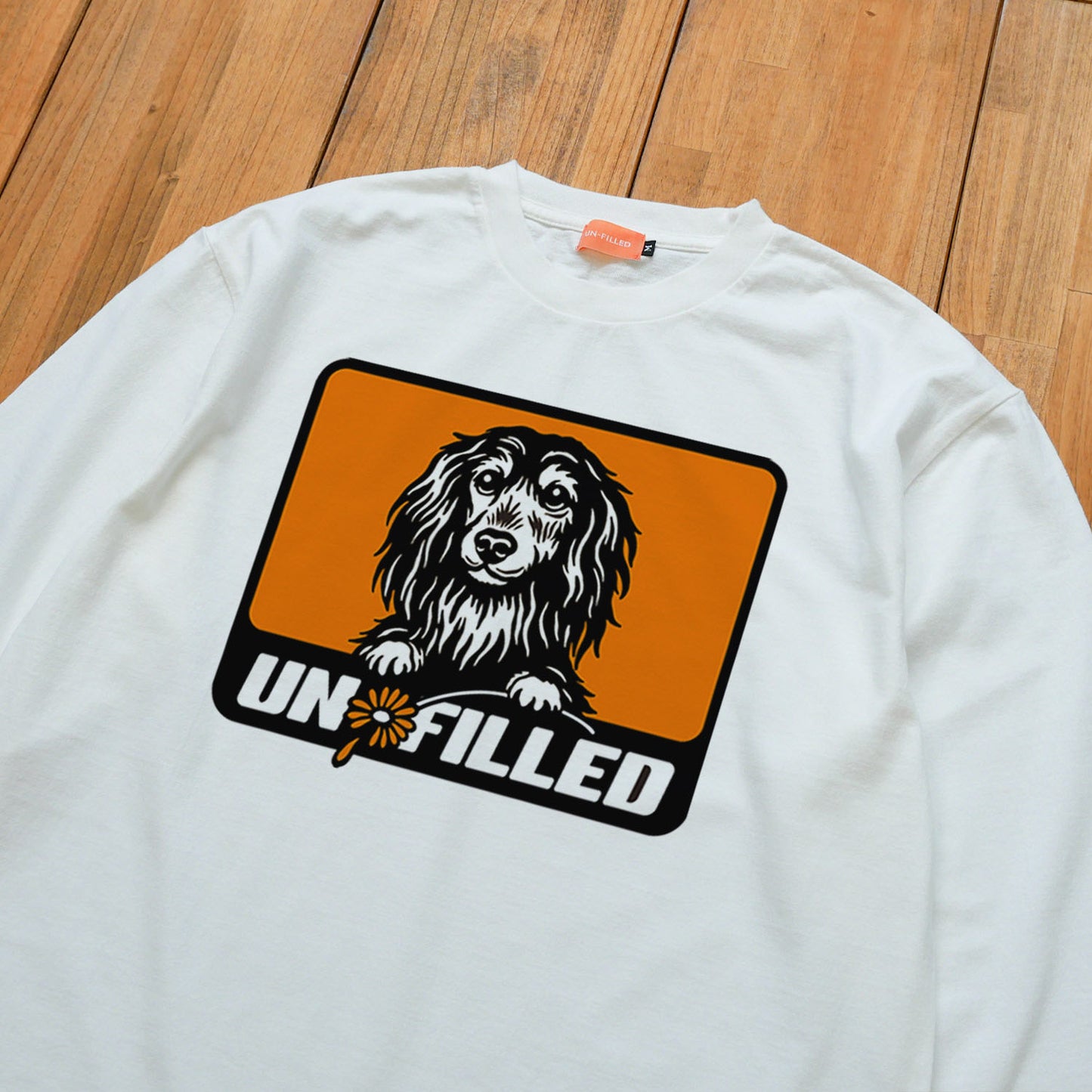 GERBERA DOG BOX LOGO LONGSLEEVE T-SHIRT