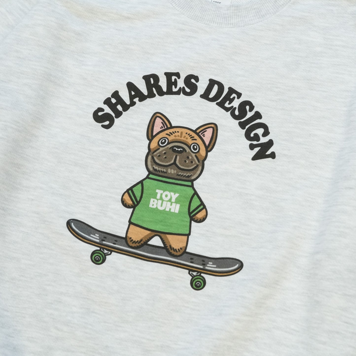 【期間限定！12月中旬お届け】TOY BUHI / クルーネックスウェット