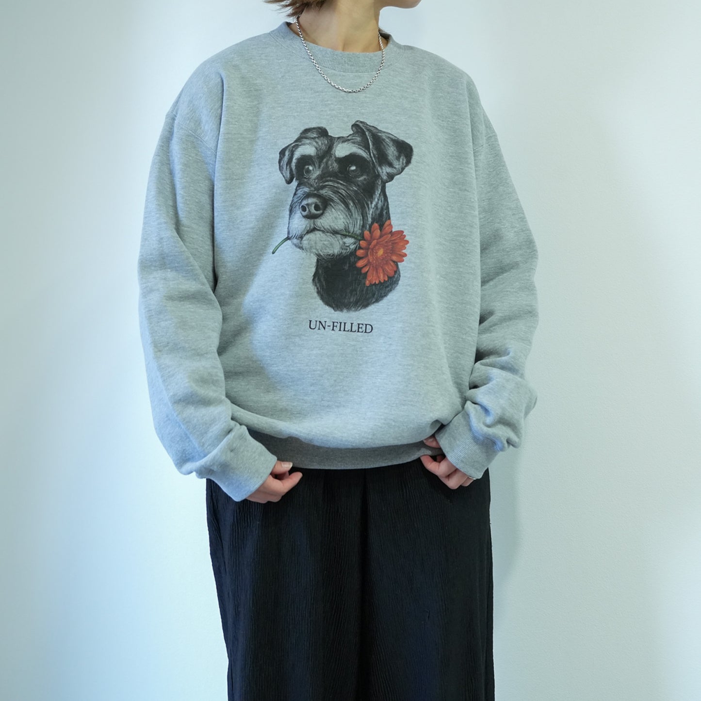 VINTAGE GERBERA DOG CN SWEAT