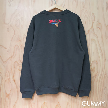 【期間限定！ 10/18 まで販売中】 〈 OYATSU TIME〉CREW SWEAT/ スウェット
