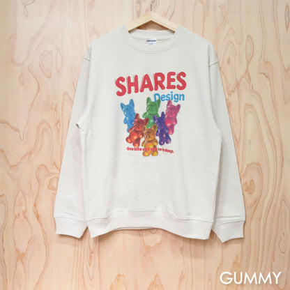 【期間限定！ 10/18 まで販売中】 〈 OYATSU TIME〉CREW SWEAT/ スウェット