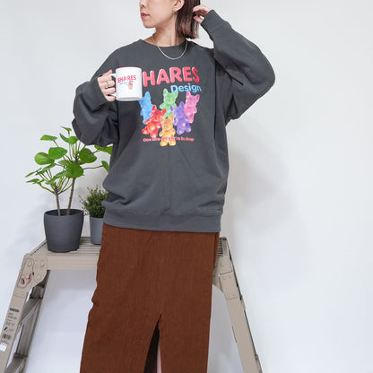 【期間限定！ 10/18 まで販売中】 〈 OYATSU TIME〉CREW SWEAT/ スウェット