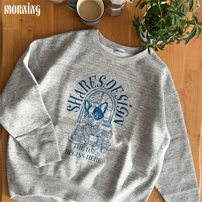 “THE DAY in Slow Time”レディースオーバーサイズスウェット（裏起毛）art by RUUU.