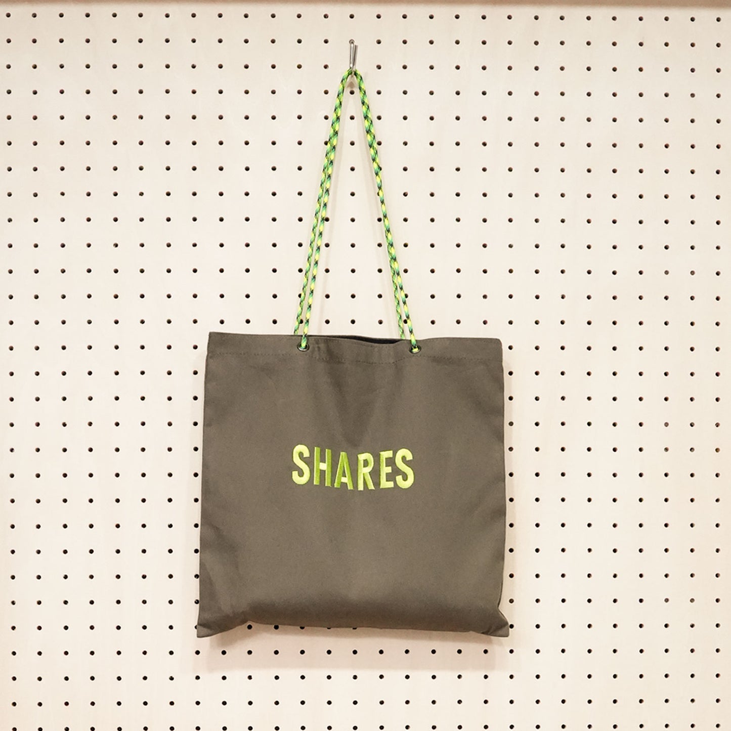 〈期間限定受注生産〉ネーム刺繍セミオーダー【PARACORD SQUARE TOTE BAG/ スクエアトートバッグ】