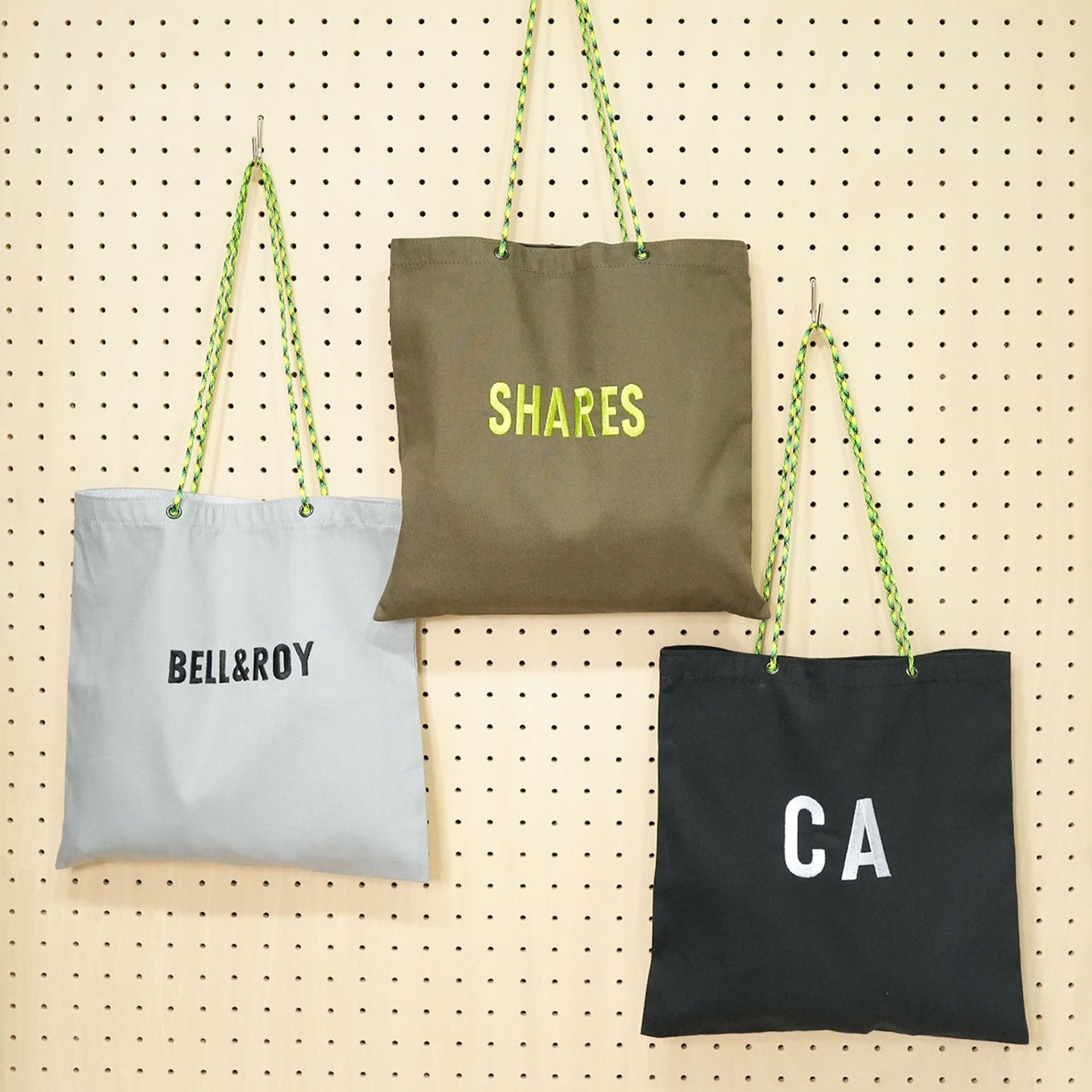 〈期間限定受注生産〉ネーム刺繍セミオーダー【PARACORD SQUARE TOTE BAG/ スクエアトートバッグ】