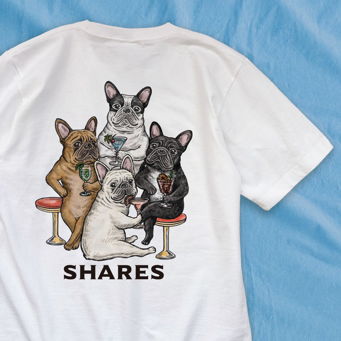 【期間限定！ 7/26 まで販売中】RUUU 描きおろし 〈 SHARES CLUB〉 T-SHIRTS/ 半袖 T シャツ (スタンダード）