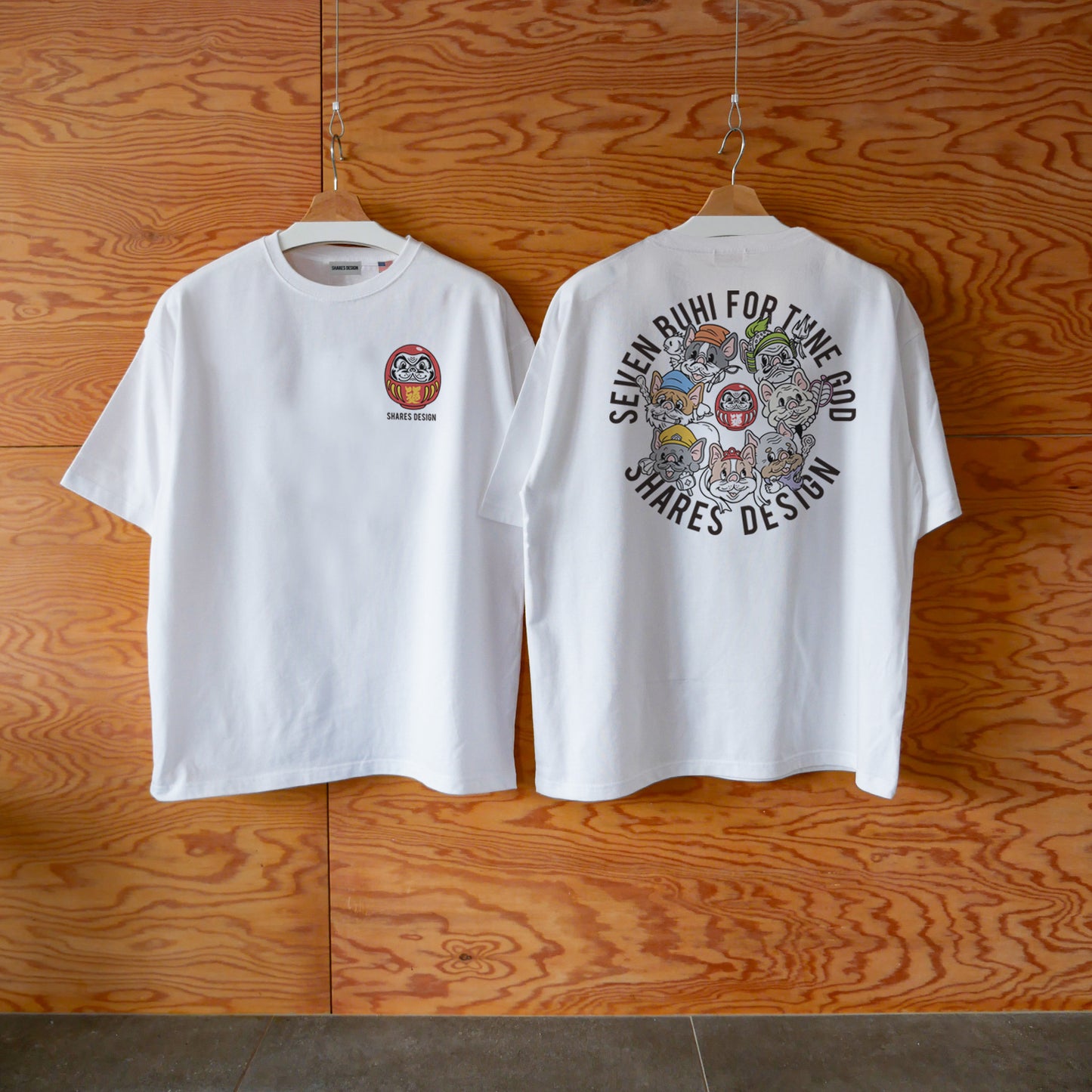 【期間限定！ 1/18 まで予約】 2026 NEW YEAR ITEM TEE- 七福神/ 半袖T シャツ