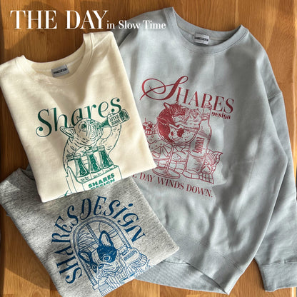 “THE DAY in Slow Time”レディースオーバーサイズスウェット（裏起毛）art by RUUU.