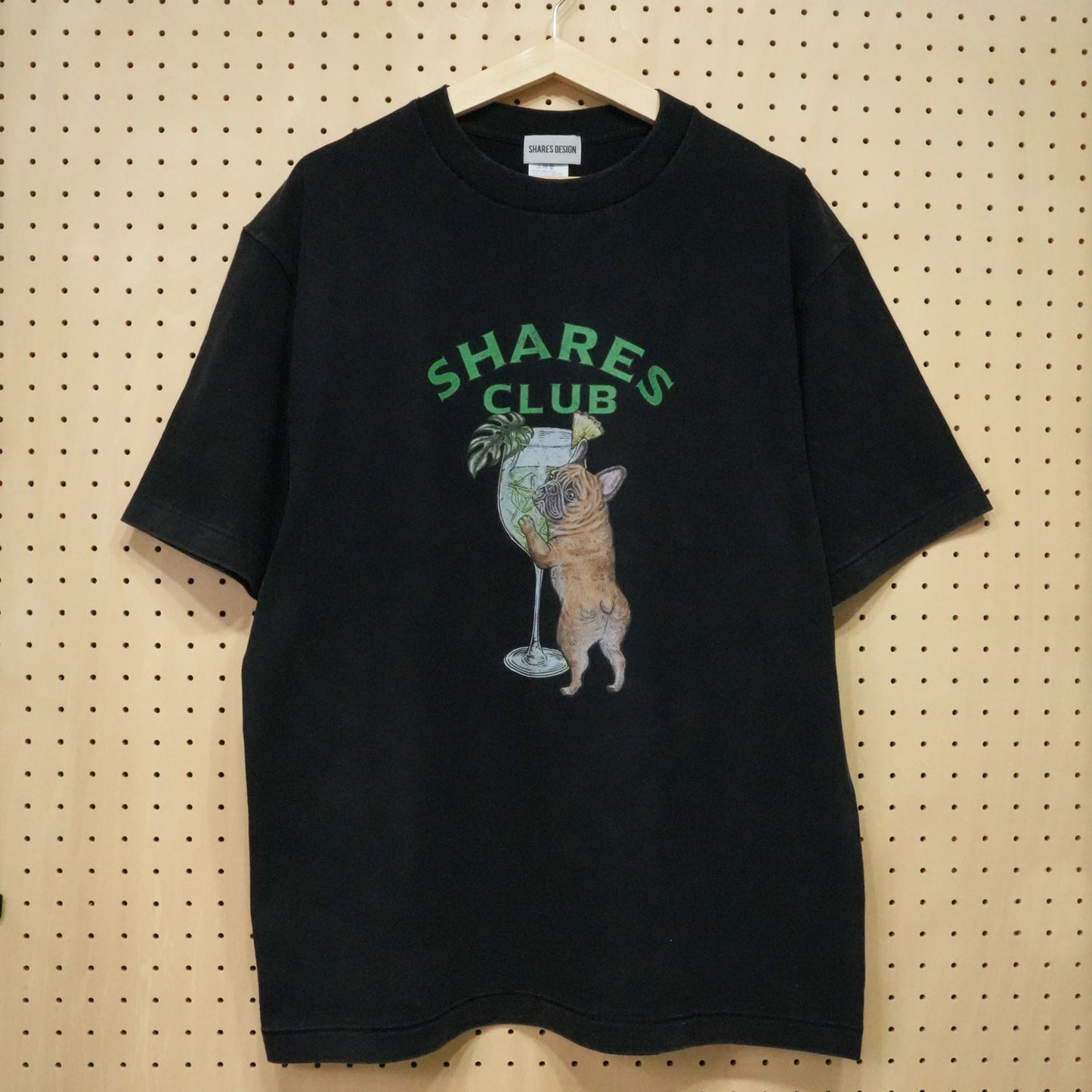 【期間限定！ 7/26 まで販売中】RUUU 描きおろし 〈 SHARES CLUB〉VINTAGE T-SHIRTS/ 半袖 T シャツ