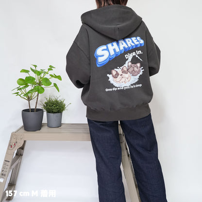 【期間限定！ 10/18 まで販売中】 〈 OYATSU TIME〉ZIP PARKA/ ジップパーカー
