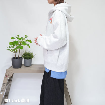 【期間限定！ 10/18 まで販売中】 〈 OYATSU TIME〉ZIP PARKA/ ジップパーカー