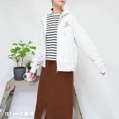 【期間限定！ 10/18 まで販売中】 〈 OYATSU TIME〉ZIP PARKA/ ジップパーカー