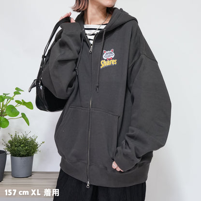 【期間限定！ 10/18 まで販売中】 〈 OYATSU TIME〉ZIP PARKA/ ジップパーカー