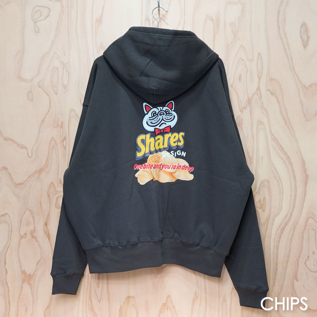 【期間限定！ 10/18 まで販売中】 〈 OYATSU TIME〉ZIP PARKA/ ジップパーカー
