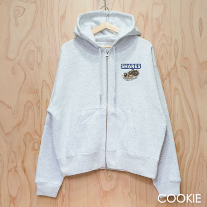 【期間限定！ 10/18 まで販売中】 〈 OYATSU TIME〉ZIP PARKA/ ジップパーカー