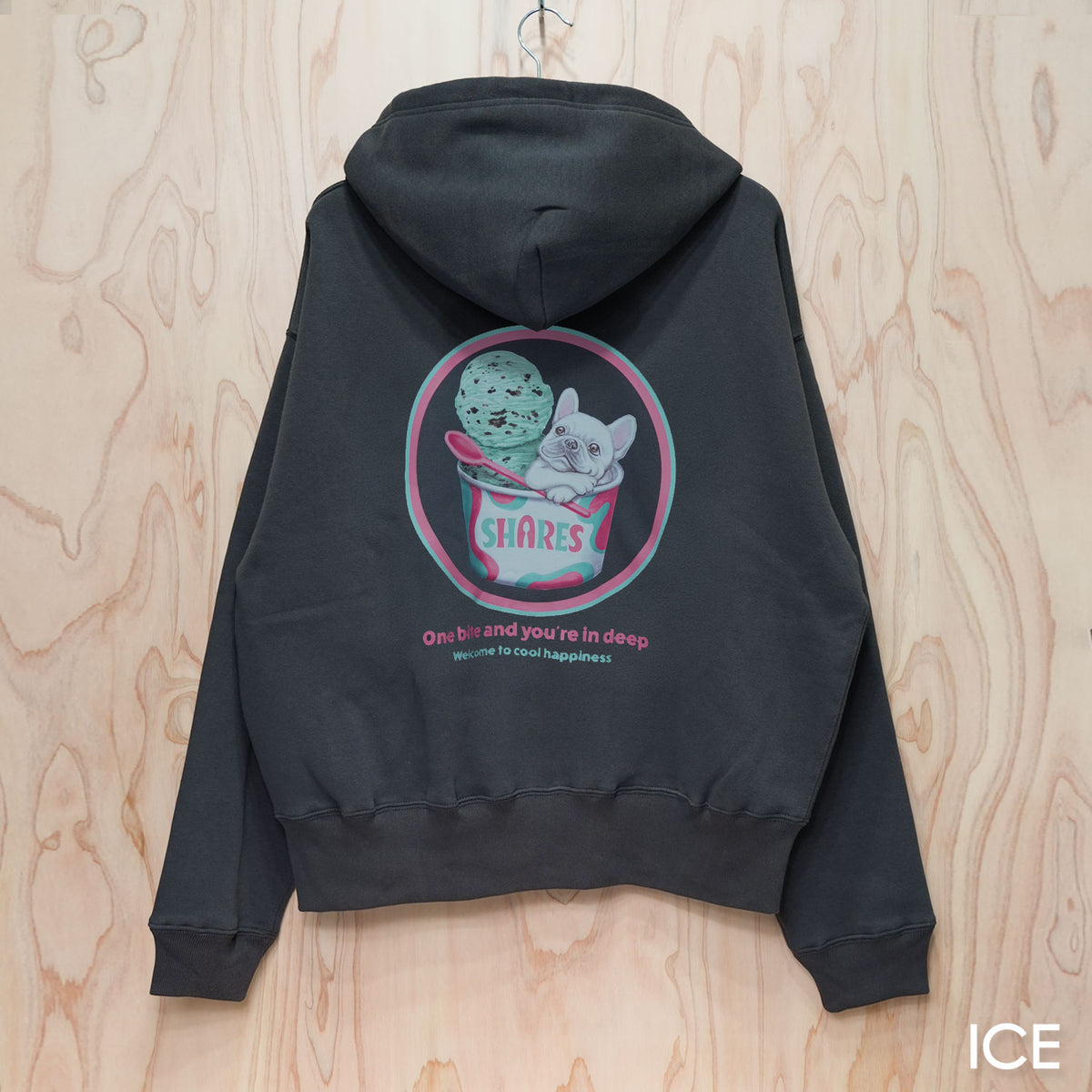 【期間限定！ 10/18 まで販売中】 〈 OYATSU TIME〉ZIP PARKA/ ジップパーカー