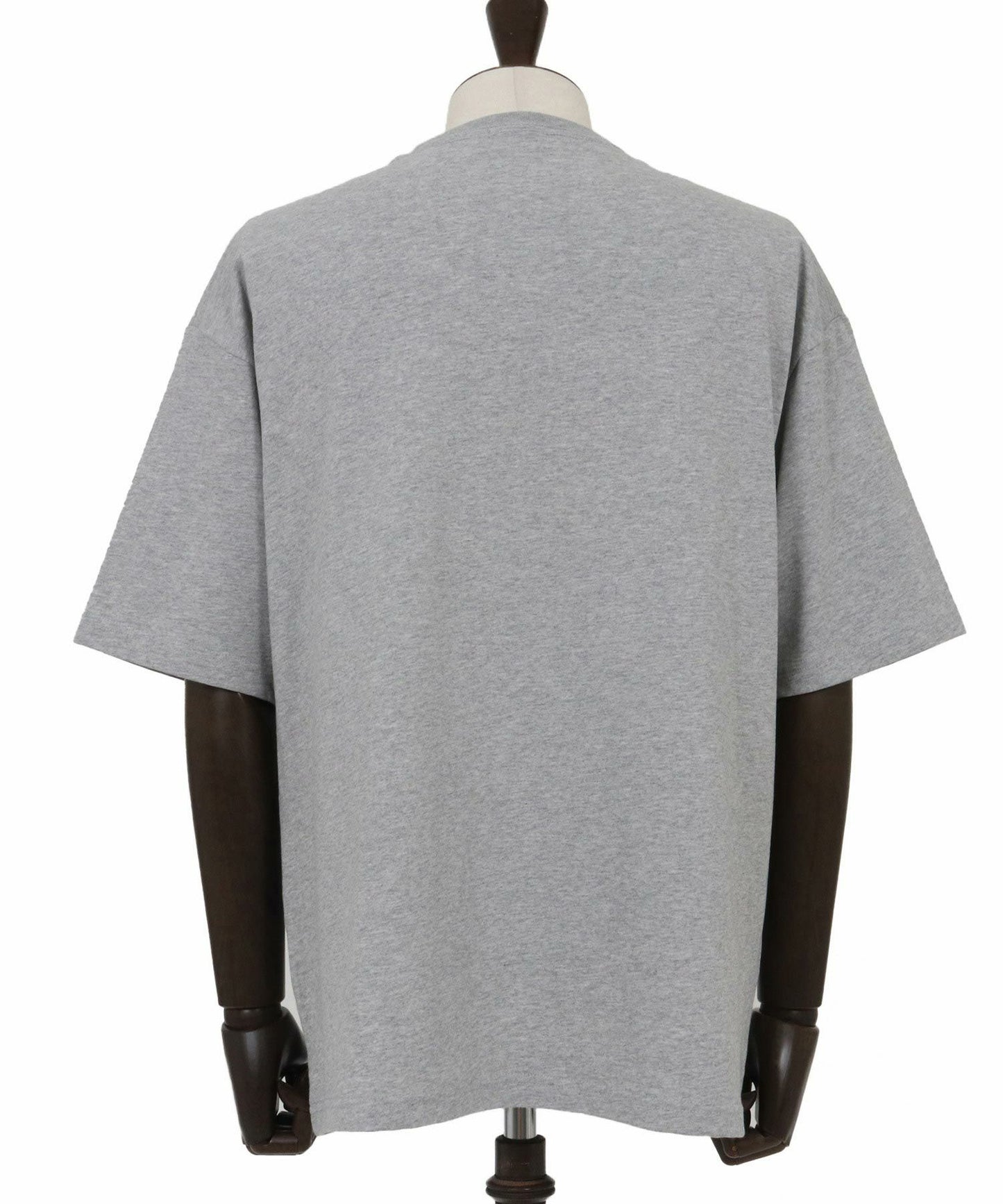 【un-filled(アンフィルド)】【予約販売5月下旬～6月上旬入荷】 U.F GERBERA ENGINE T-SHIRT Tシャツ