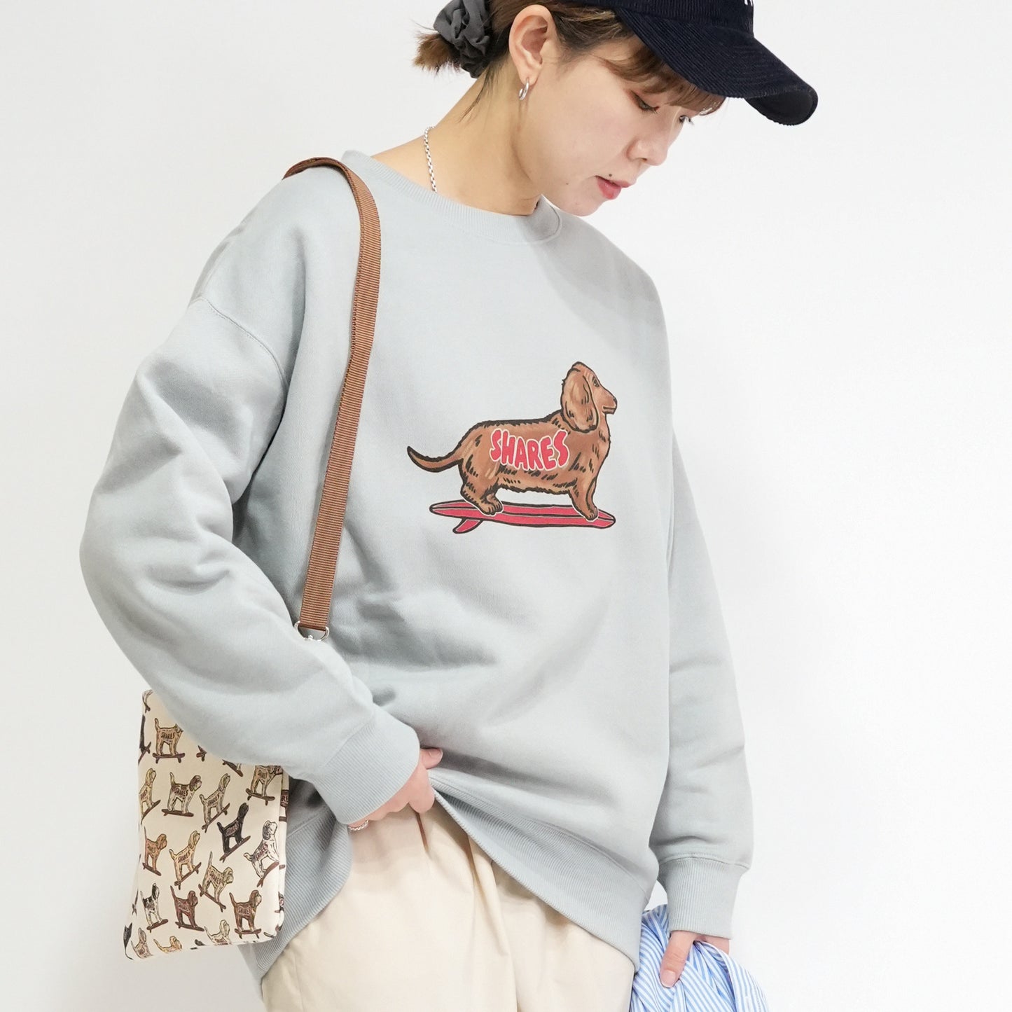 SHARES ALL OVER  LADIES SWEAT / 総柄-レディーススウェット