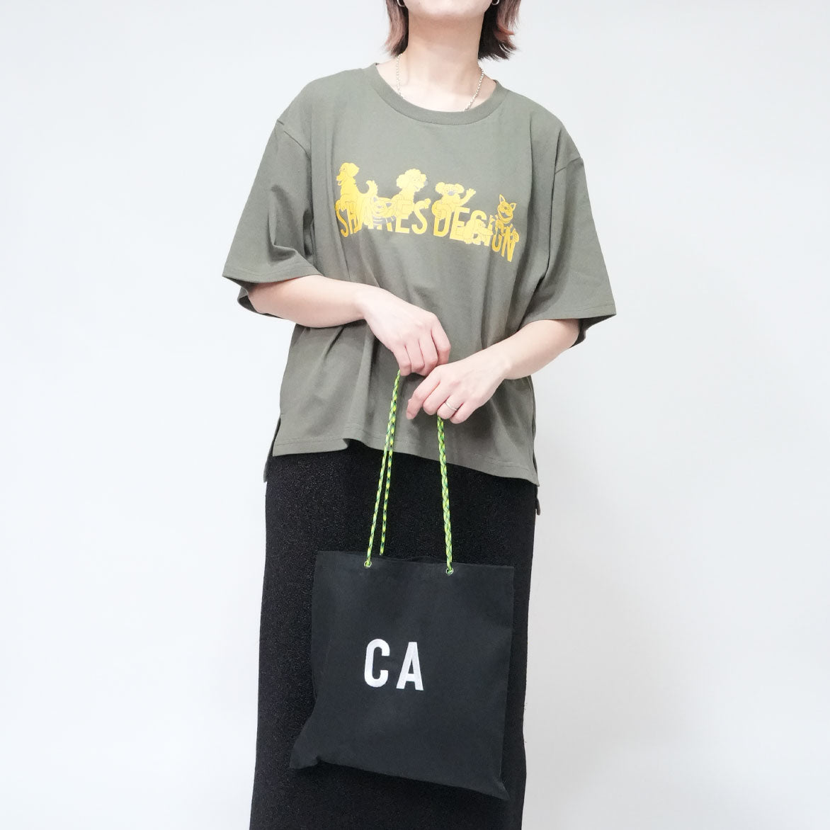 【期間限定！8/31まで販売中】〈 SHARES STREET〉MONO type  レディース ビッグTシャツ