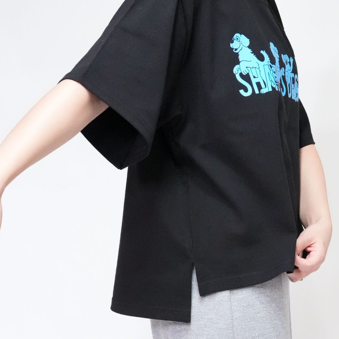 【期間限定！8/31まで販売中】〈 SHARES STREET〉MONO type  レディース ビッグTシャツ