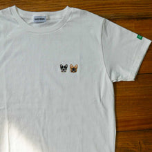 画像をギャラリービューアに読み込む, FB FACE 2P EMB Tee
